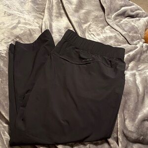 Eddie Bauer Women's Black Traveler Pants